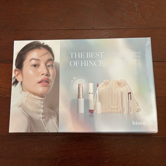 Brand New in Sealed Box Hince Glass Skin Makeup Gift Set with Cosmetic Pouch - Picture 7 of 13